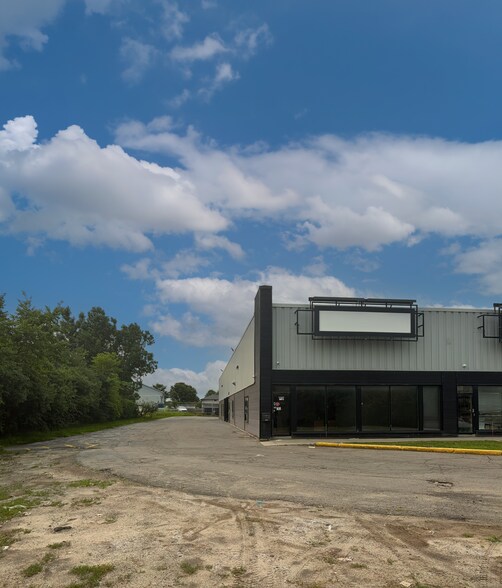 More Photos Of 1151-1181 Parisien St, Ottawa Warehouse For Lease