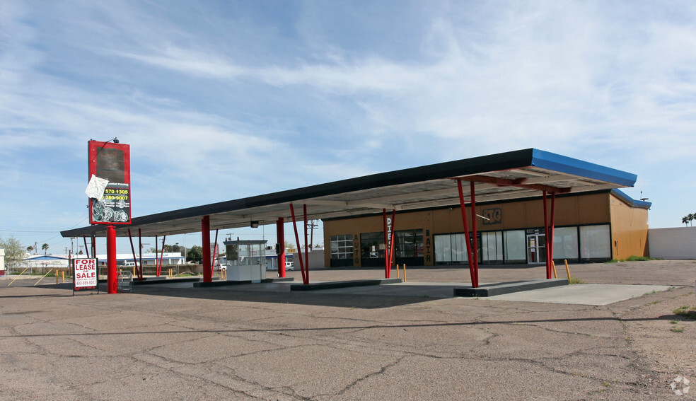 Primary Photo Of 7045 E Main St, Mesa Auto Repair For Sale