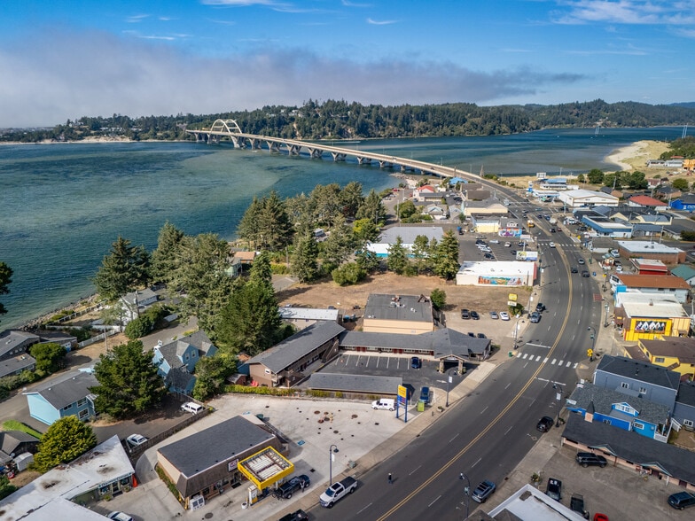 More Photos Of 190 SW Highway 101, Waldport Hotel For Sale
