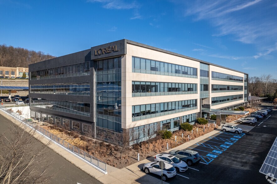 Primary Photo Of 50 Connell Dr, Berkeley Heights Office Residential For Lease