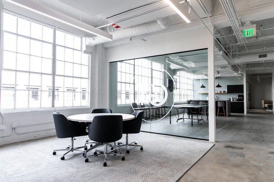 More Photos Of 777 S Alameda St, Los Angeles Unknown For Lease