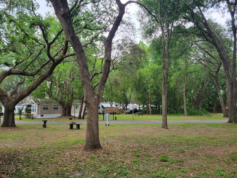 More Photos Of 4045-4049 Allen Rd, Zephyrhills Manufactured Housing Mobile Home Park For Sale
