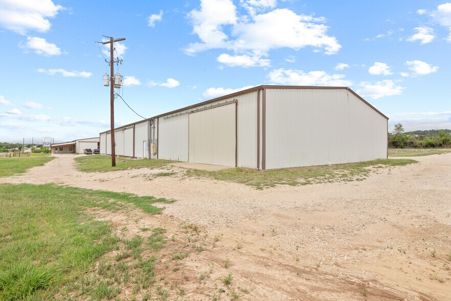 More Photos Of 2684 W US Highway 290, Fredericksburg Warehouse For Sale