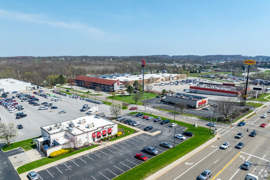 More Photos Of 2939 S Arlington Rd, Akron Hotel For Sale