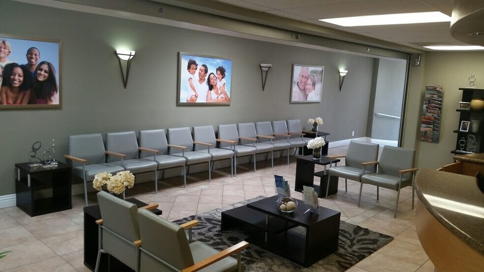More Photos Of 1729 Termino Ave, Long Beach Medical For Sale