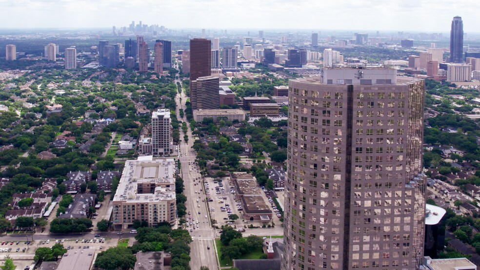 More Photos Of 5847 San Felipe St, Houston Office For Lease