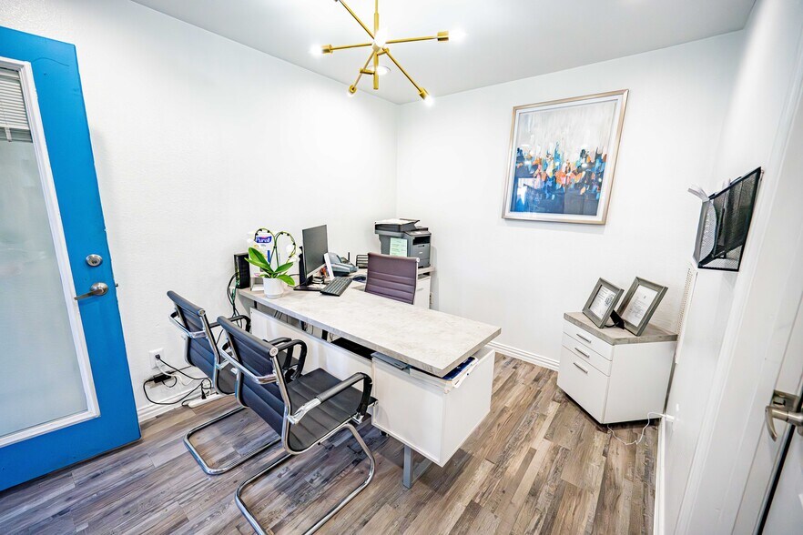 More Photos Of 2850 Clydedale Dr, Dallas Apartments For Sale