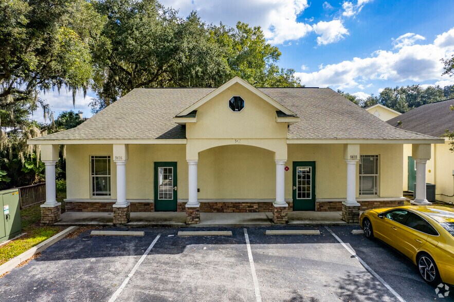 More Photos Of 9416-9418 Balm Riverview Rd, Riverview Medical For Lease