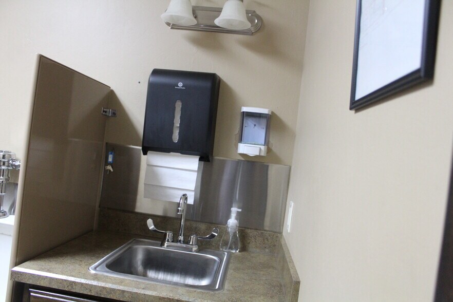 More Photos Of 205659 E County Rd, Woodward Industrial For Sale