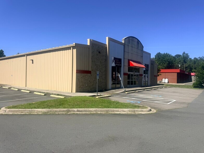 More Photos Of 2384 Nc Highway 24 27 E, Biscoe Freestanding For Sale
