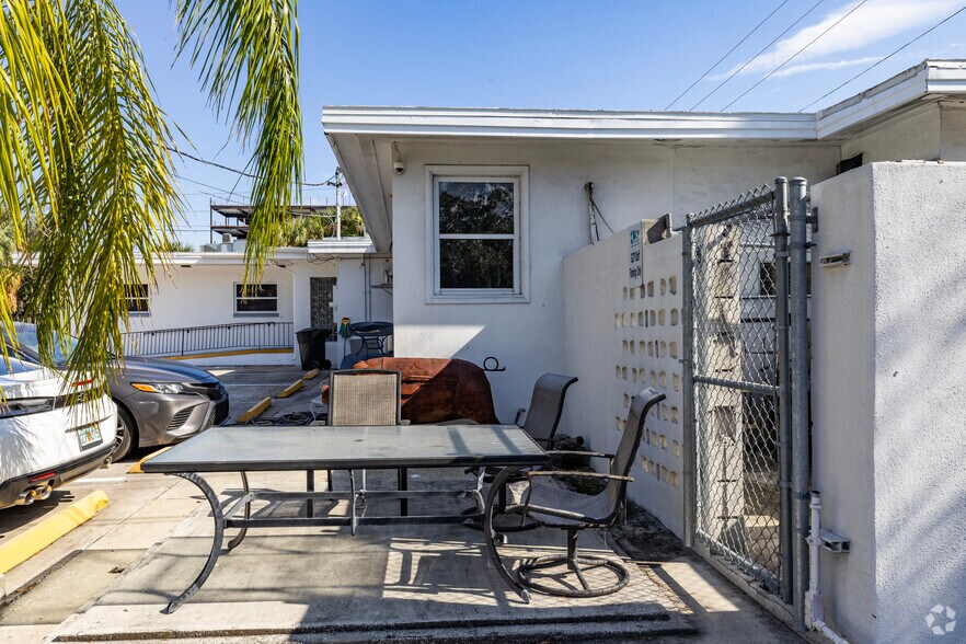 More Photos Of 400 15th St N, Saint Petersburg Medical For Lease