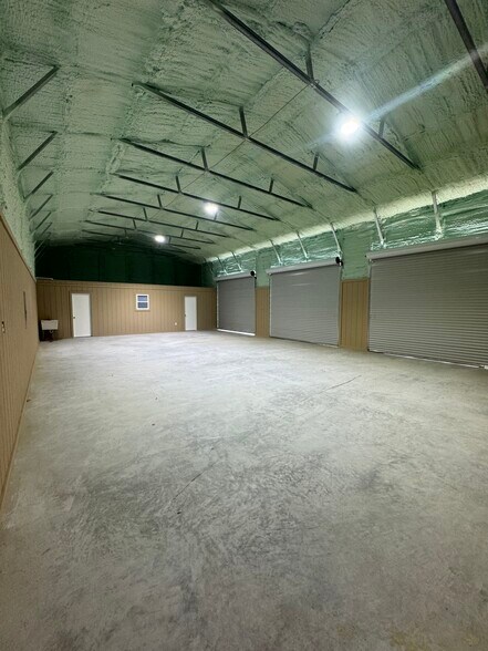 More Photos Of 1100 County Road 108, Hutto Warehouse For Lease
