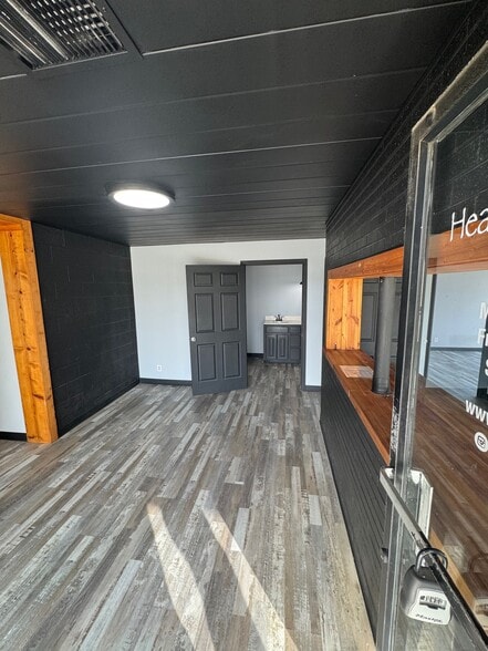 Primary Photo Of 601 SW Jennings Ave, Bartlesville Office For Lease