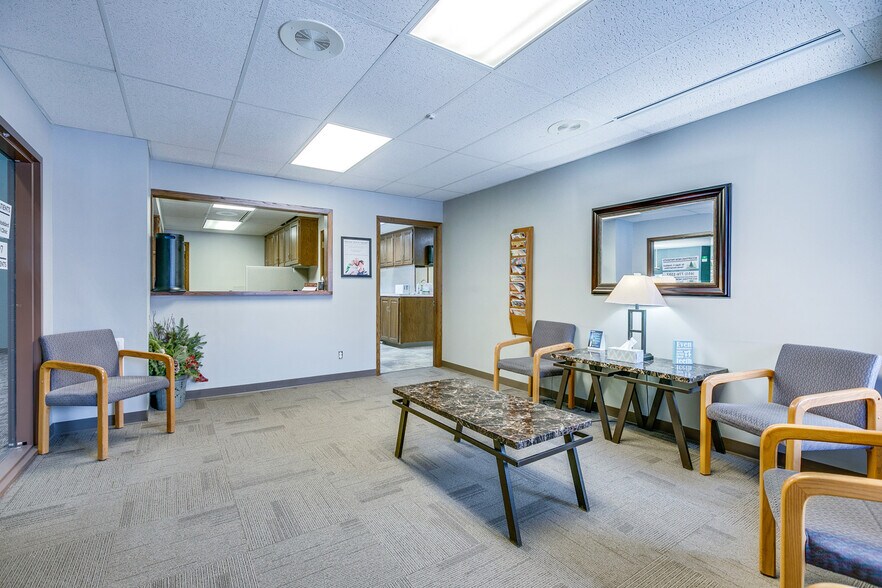 More Photos Of 2480 White Bear Ave N, Maplewood Medical For Sale