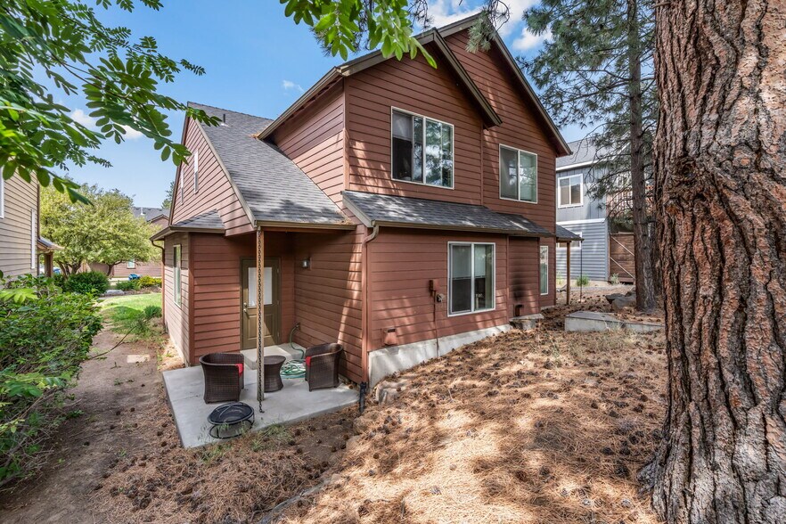 More Photos Of 363 SW Garfield Ave, Bend Apartments For Sale