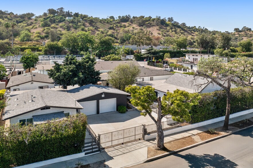 Primary Photo Of 2352 Forney St, Los Angeles Multifamily For Sale