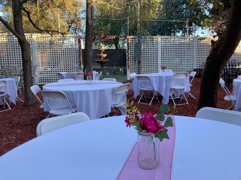 More Photos Of 870 Hartnell Ave, Redding Garden Center For Sale