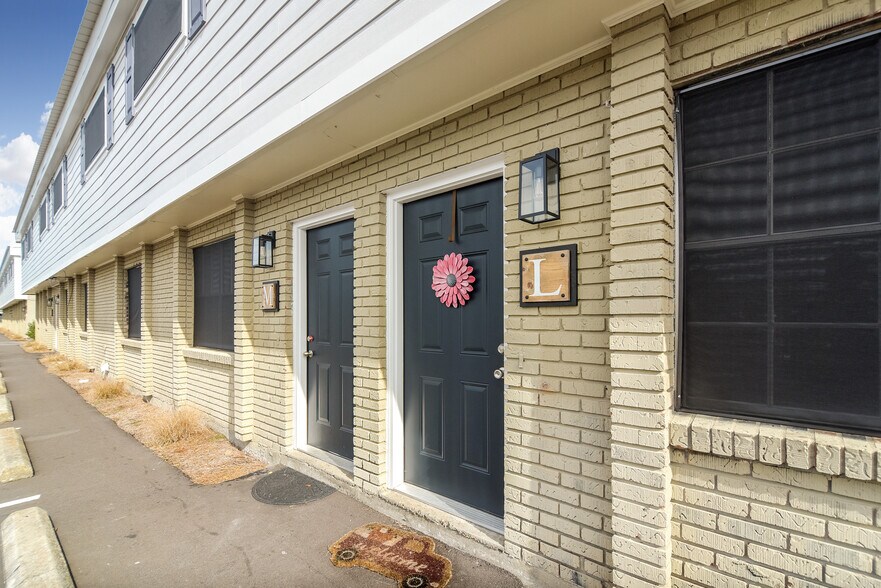 More Photos Of 119 N 35th Ave, Hattiesburg Apartments For Sale