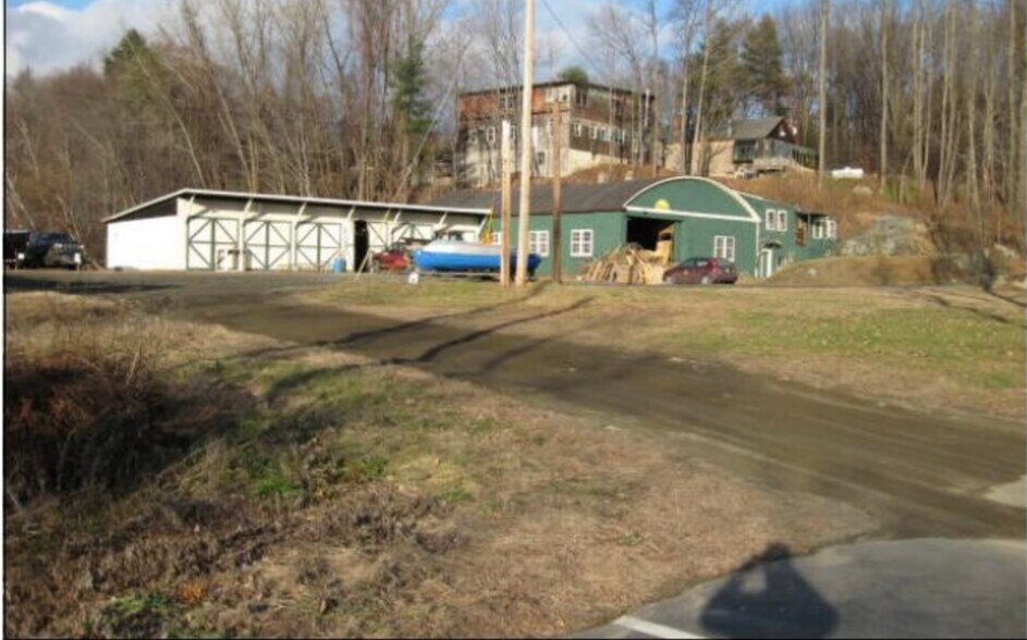 More Photos Of 464 Putney Rd, Brattleboro Storefront Retail Office For Sale