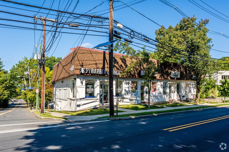 More Photos Of 23 N Farview Ave, Paramus Storefront For Sale
