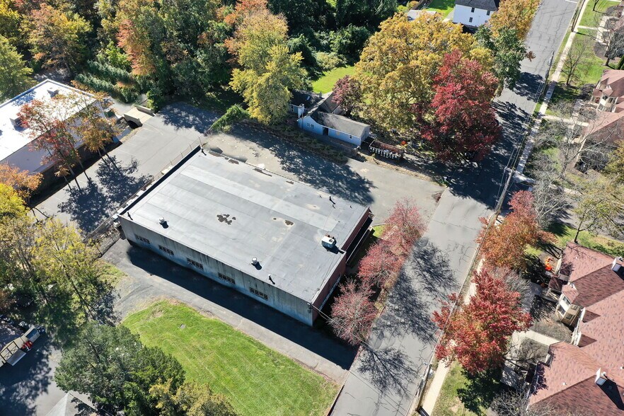 More Photos Of 343 Somerset St, Stirling Warehouse For Lease