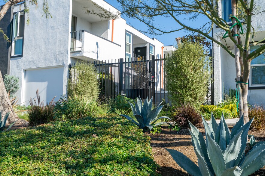 More Photos Of 712 S Fernwood St, West Covina Apartments For Sale