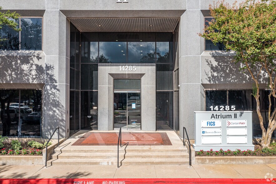 More Photos Of 14275 Midway Rd, Addison Unknown For Lease