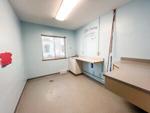 More Photos Of 717 - 719 Main Ave, Brookings Medical For Sale
