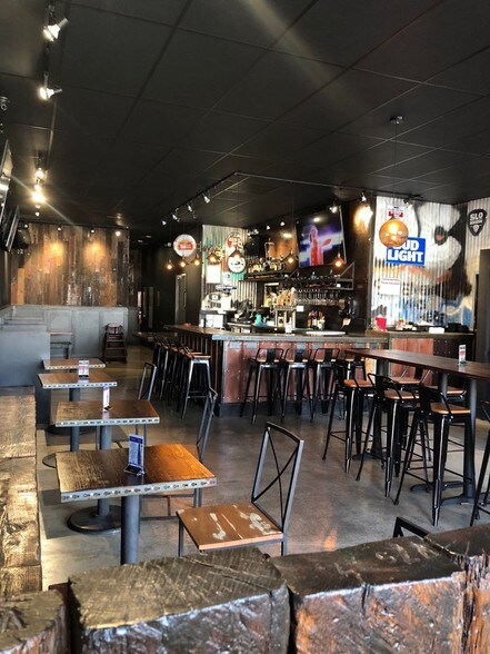 More Photos Of 108 W 3rd St, Long Beach Restaurant For Sale