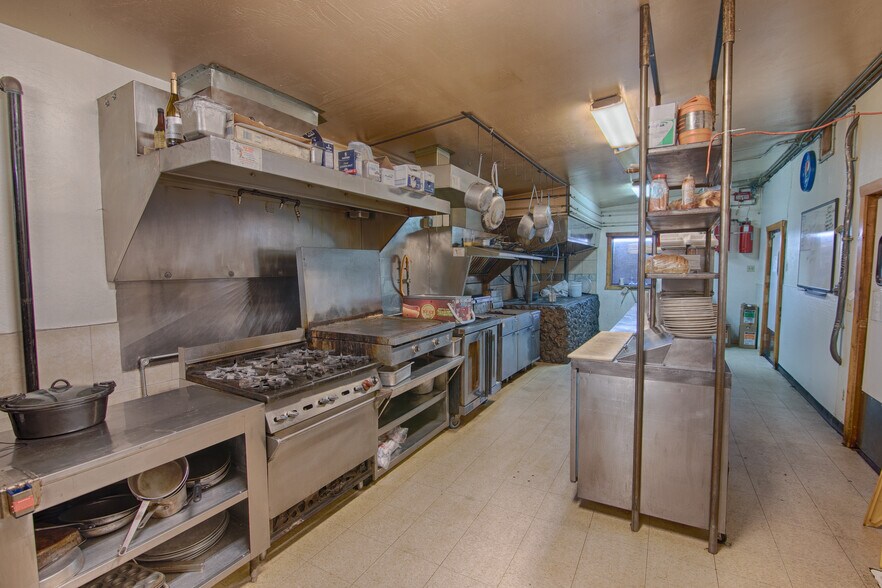 More Photos Of 4048 Porter Mountain Rd, Lakeside Restaurant For Sale