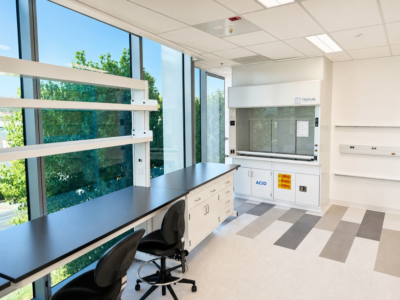 More Photos Of 835 Industrial Rd, San Carlos Office For Lease