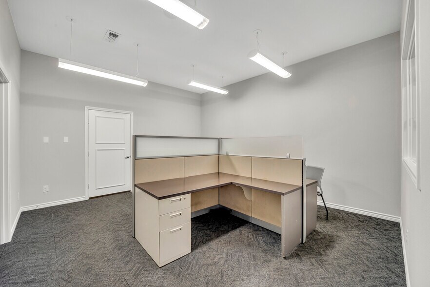 More Photos Of 840 E I-20 Hwy, Arlington Medical For Sale