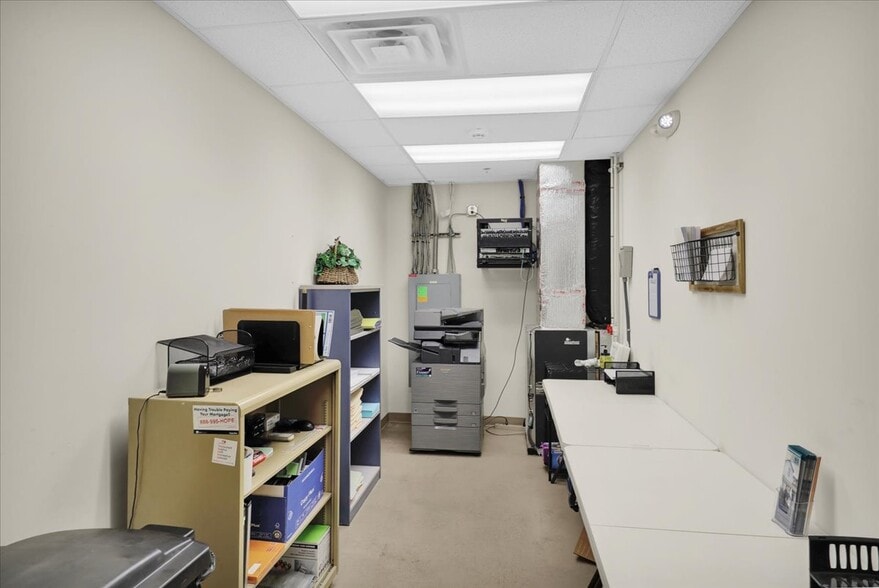 More Photos Of 213 N 5th St, Reading Office For Lease