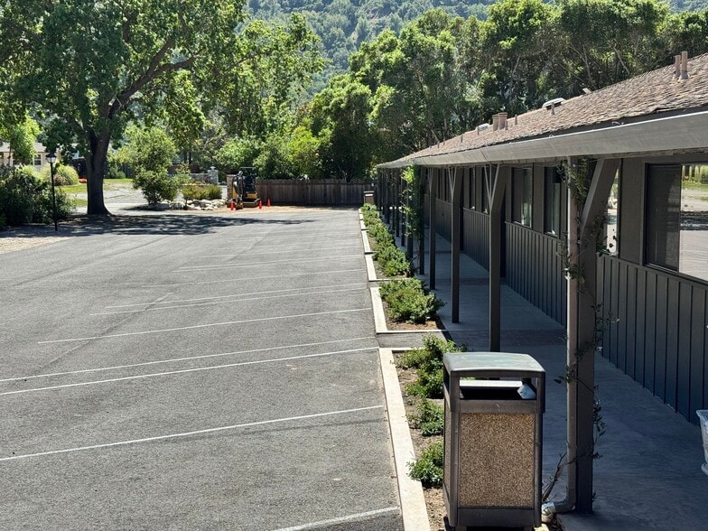 More Photos Of 102 W Carmel Valley Rd, Carmel Valley Hotel For Sale