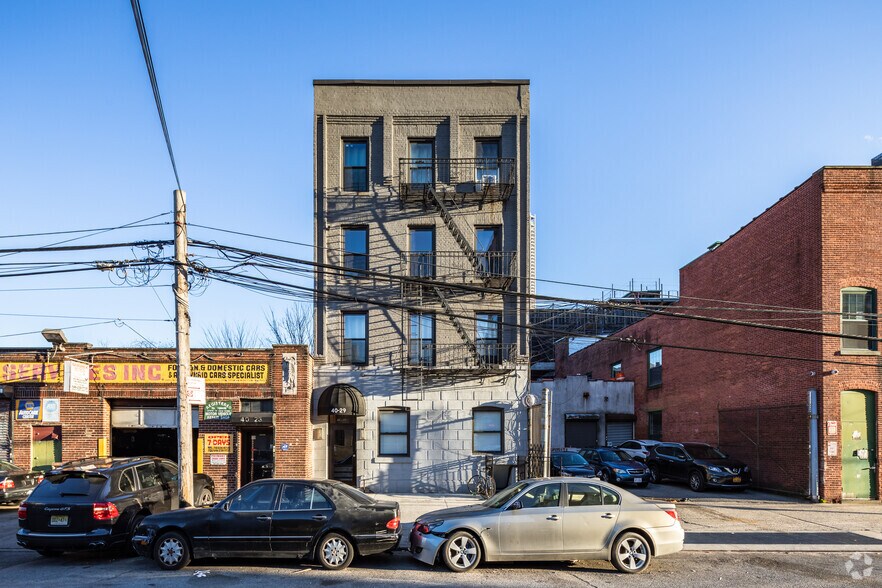 More Photos Of 4029 23rd St, Long Island City Multifamily For Sale