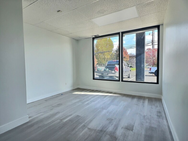 More Photos Of 3521 Mission Ave, Carmichael Medical For Lease