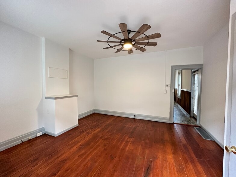 More Photos Of , Columbus Unknown For Sale