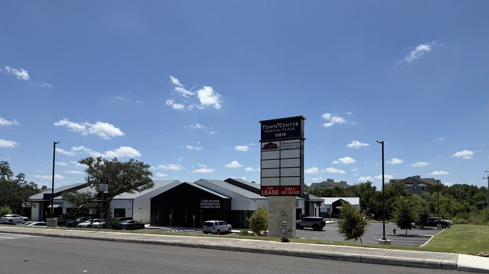 More Photos Of 10818 Town Center Dr, San Antonio Unknown For Lease