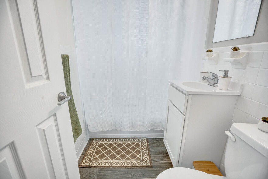 More Photos Of 1201 Benning Rd, Capitol Heights Apartments For Sale