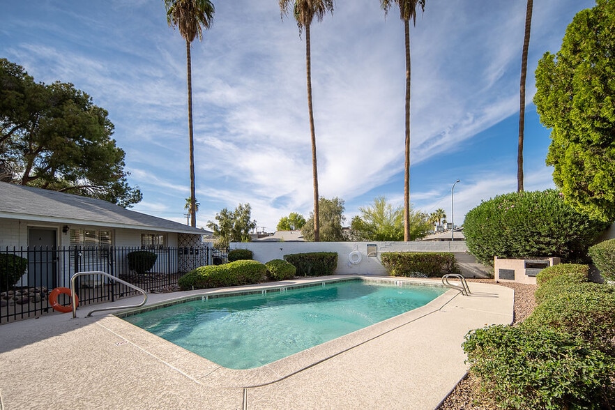 More Photos Of 3517 E Montecito Ave, Phoenix Apartments For Sale