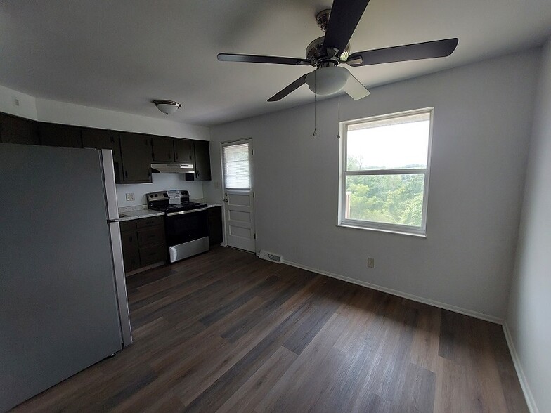 More Photos Of 435 Woodland Ave, Steubenville Apartments For Sale