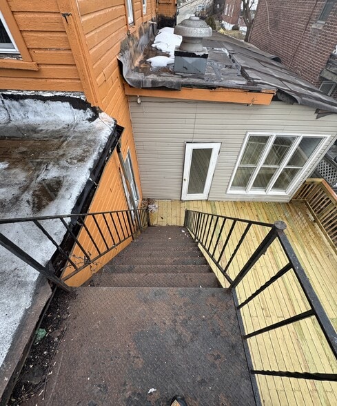 More Photos Of 2449 Shirley Ave, Baltimore Flex For Sale