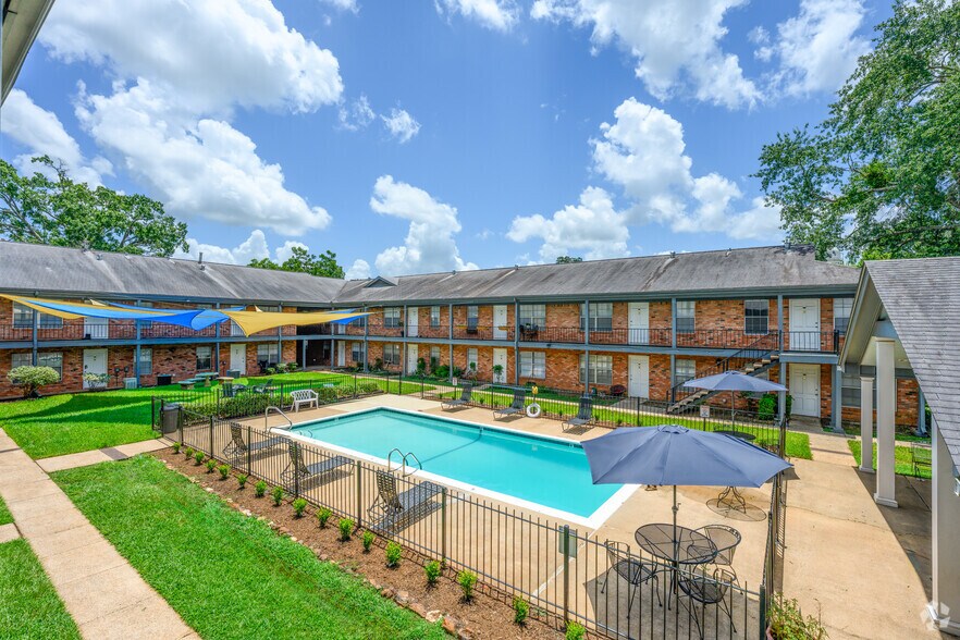 More Photos Of 3409 North St, Nacogdoches Apartments For Sale