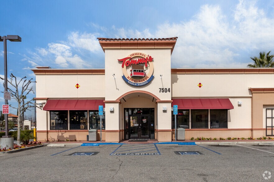 More Photos Of 473-499 E Alessandro Blvd, Riverside Unknown For Lease