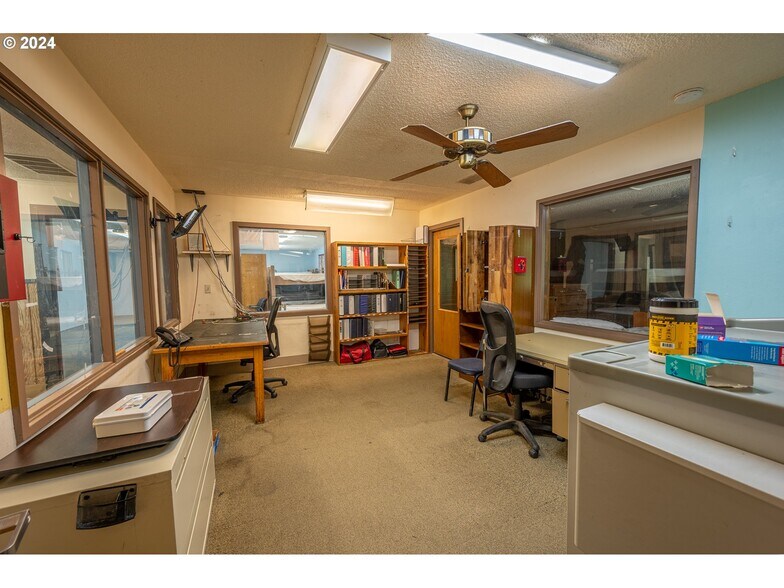 More Photos Of 58787 Hwy 101 hwy, Coos Bay Correctional Facility For Sale