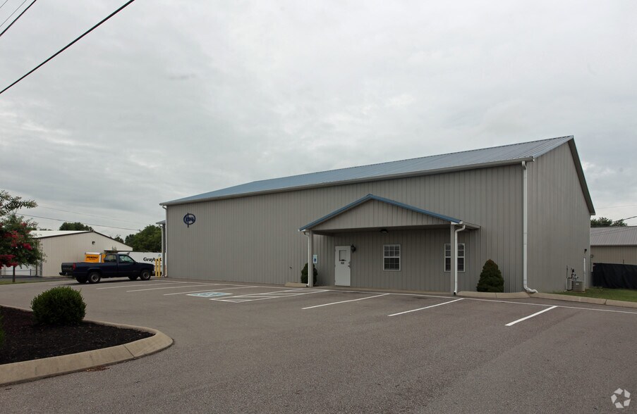 Primary Photo Of 1799 Alpine Dr, Clarksville Warehouse For Lease