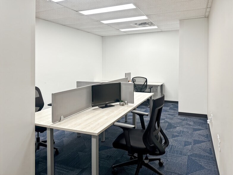 More Photos Of 2125 11th Av, Regina Coworking Space