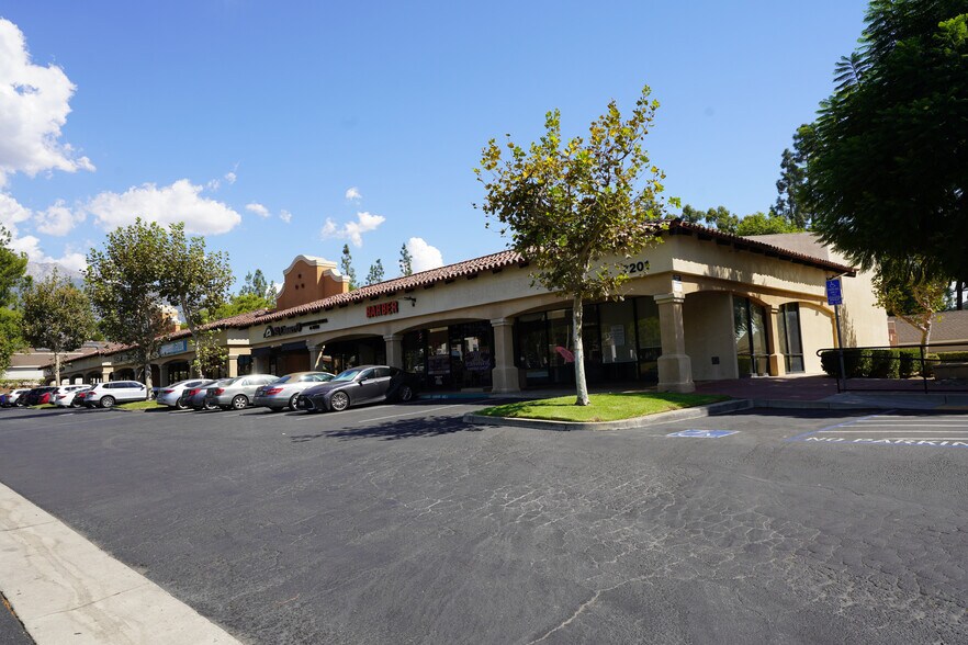 More Photos Of 7201 Archibald Ave, Rancho Cucamonga General Retail For Sale