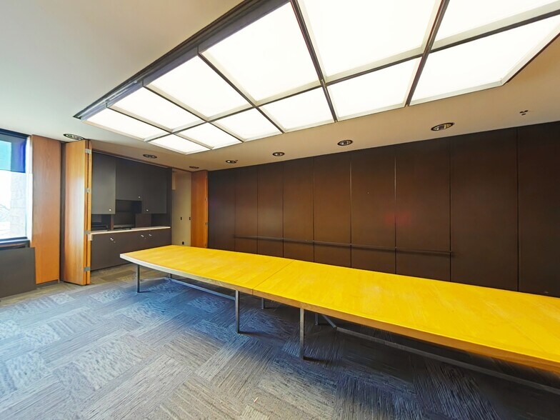 More Photos Of 6400 Monroe Blvd, Taylor Industrial For Sale