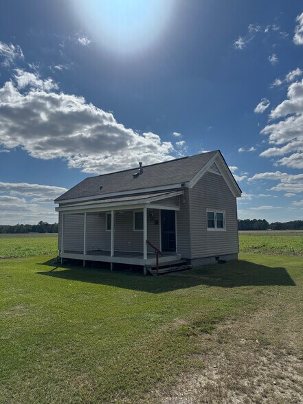 More Photos Of 2898 US-701 Hwy, Four Oaks Industrial For Sale